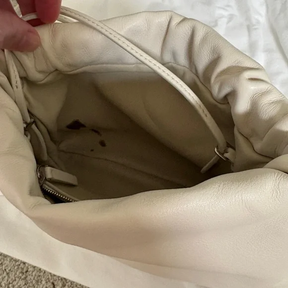 The row Elegant White Leather Shoulder Bag - Picture 6 of 6